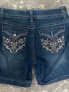 Nine West Shorts 8/28